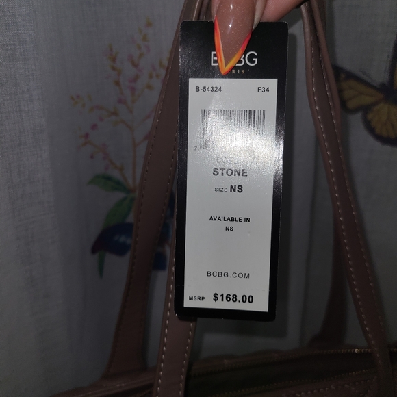 BCBG Medium size tote - Picture 6 of 6